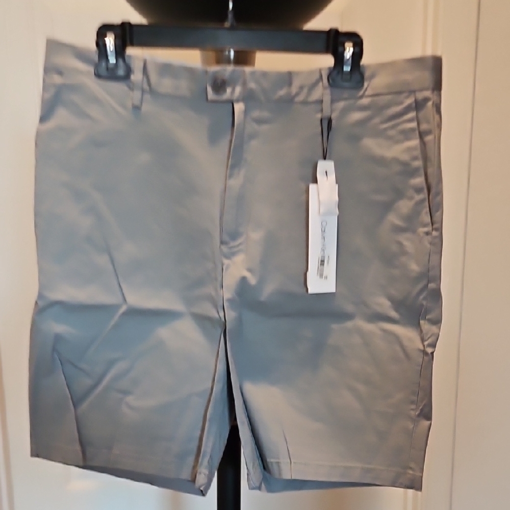 Calvin Klein Gray Flat Front Shorts Modern Casual Style